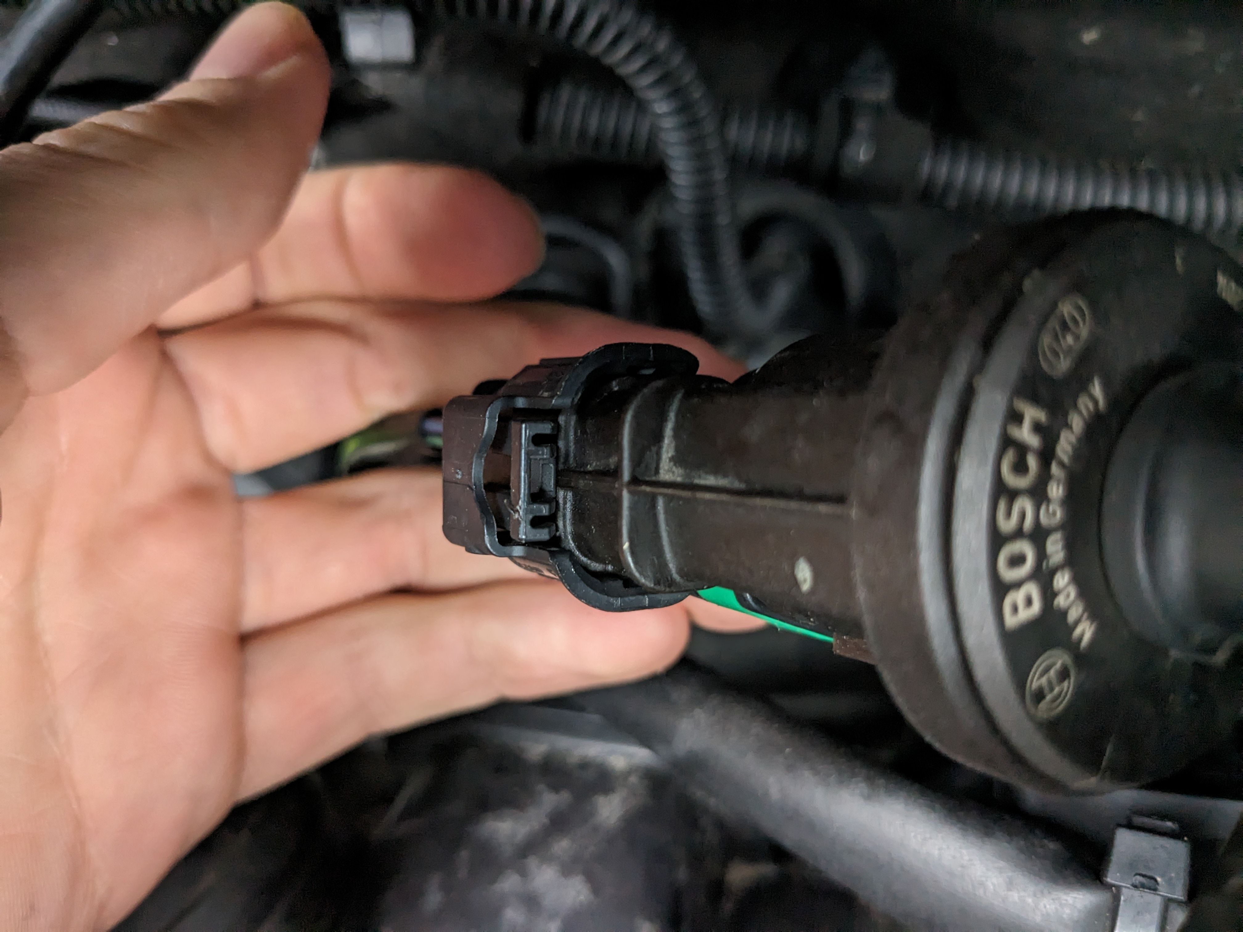 Electrical plug side of the purge valve